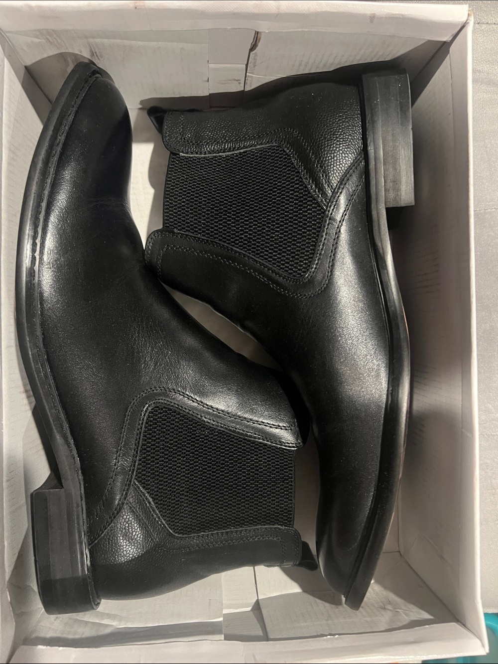 Steve Madden Black Leather Chukka Boots